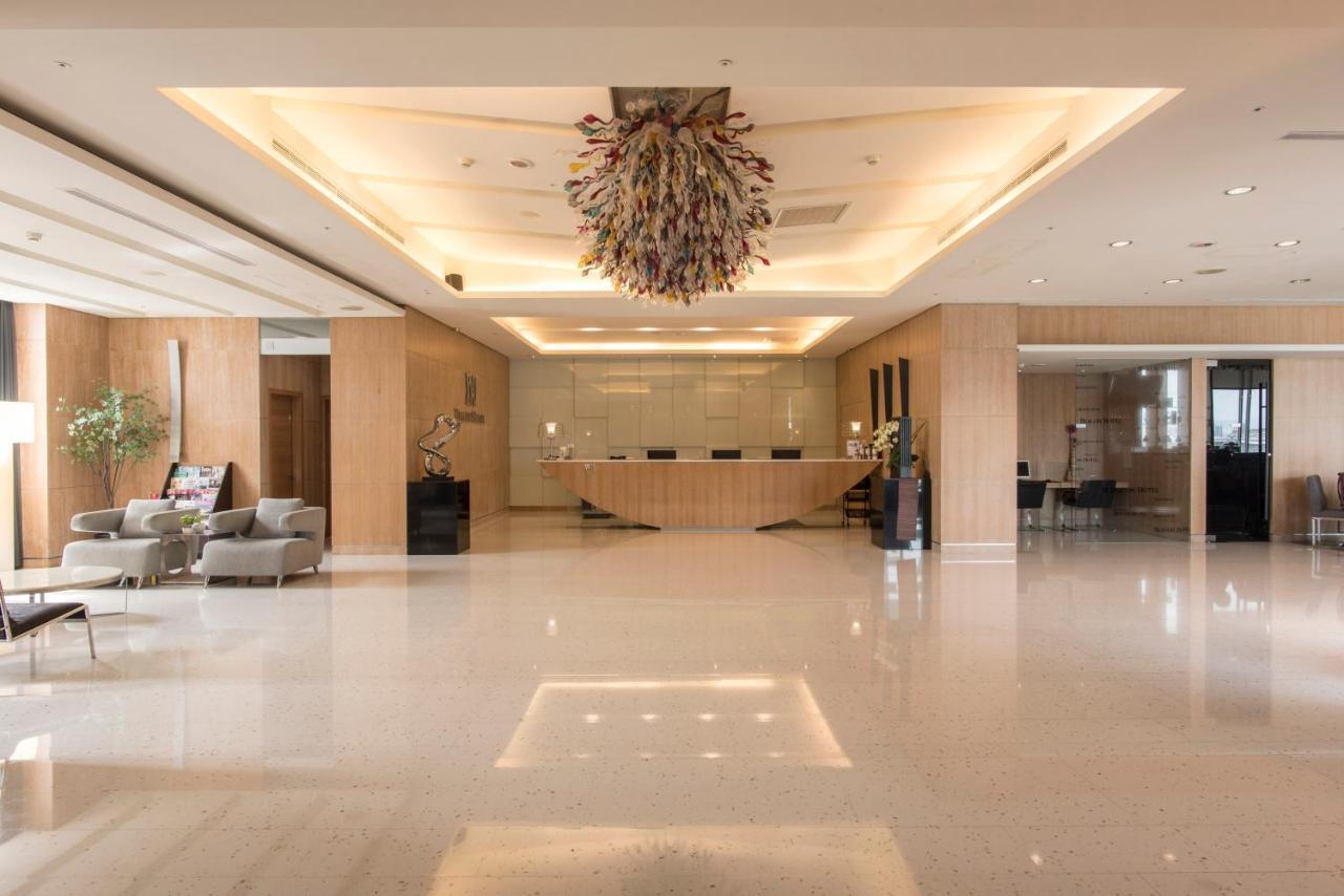 Beacon Hotel Taichung Exterior foto