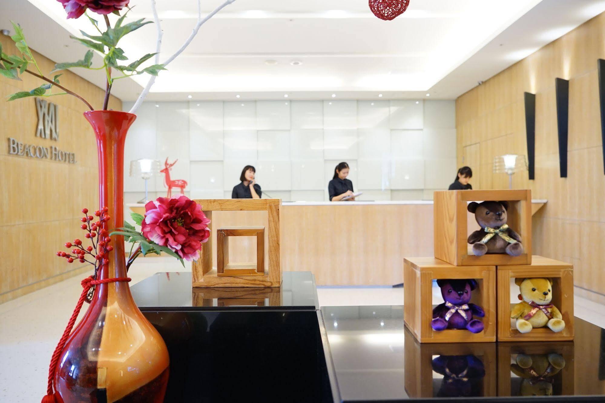 Beacon Hotel Taichung Exterior foto